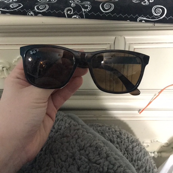 Ray Bans - Picture 2 of 3